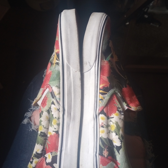 Floral vans slip on shoes (10) - Picture 4 of 4